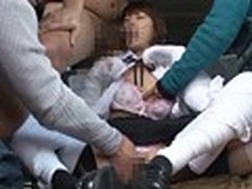 拘束して自由を奪って好き放題に女を犯しまくる4時間　サンプル画像03